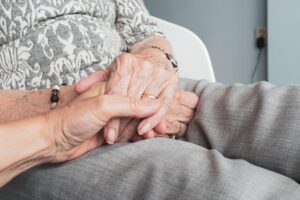 hands, old, old age, happy mothers day, senior citizens, vulnerable, concern, old person, elderly, retirement, self-reliance, loneliness, woman, grandmother, seniors, lived, help out, support, together, friendship, mom, mum