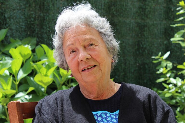 grandma, old age, old woman, grandmother, grandma, grandma, grandma, grandma, grandma, old woman, old woman, old woman, grandmother, grandmother